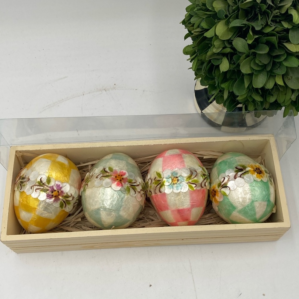 Mackenzie Childs Pastel Floral Eggs (medium) - set of 4